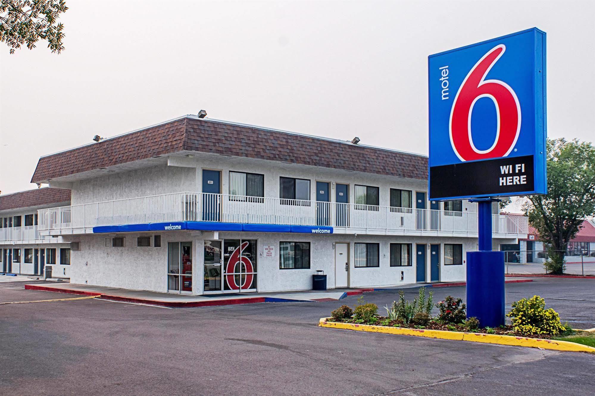 Motel 6-Kalispell, Mt エクステリア 写真