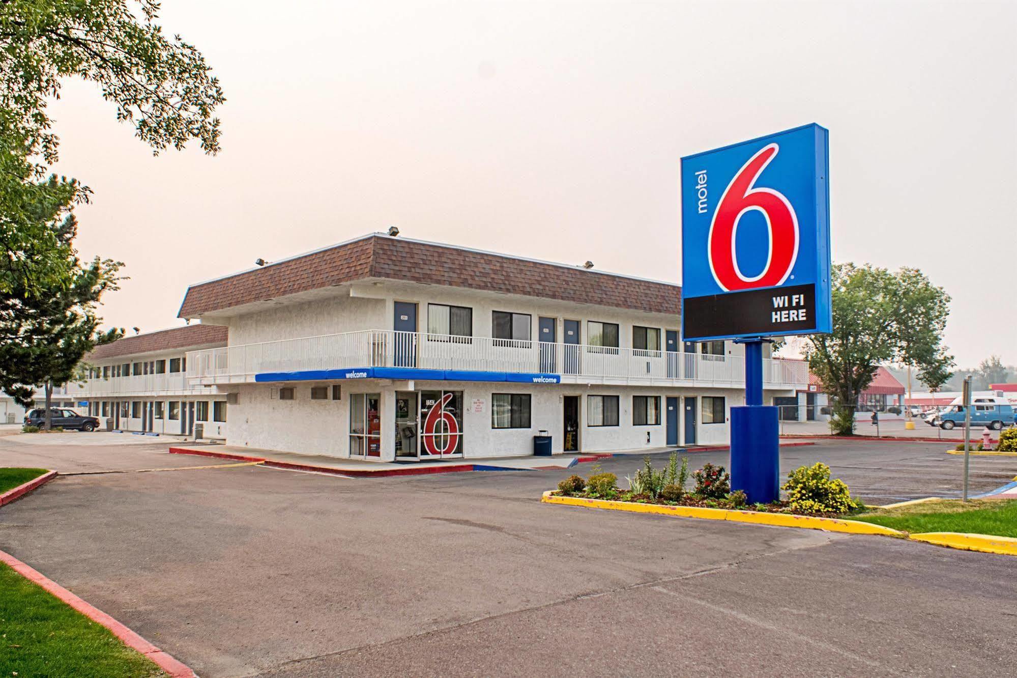 Motel 6-Kalispell, Mt エクステリア 写真