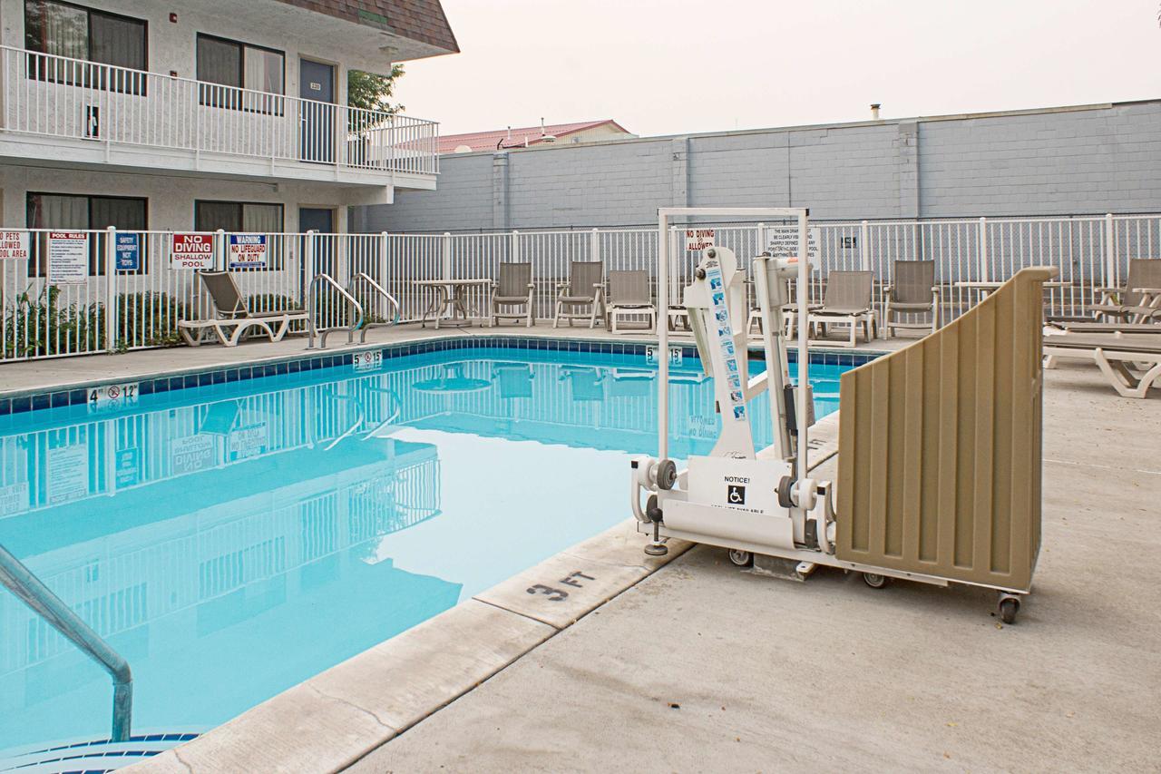 Motel 6-Kalispell, Mt エクステリア 写真